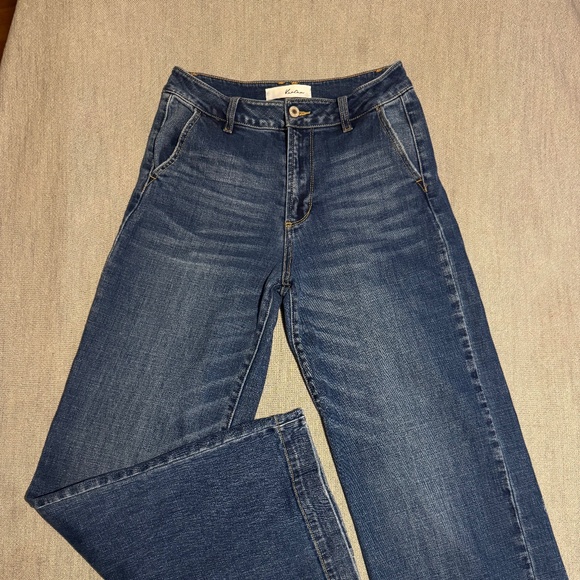Jeans Kancan! - Picture 1 of 2